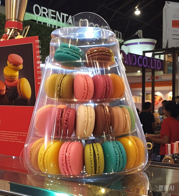 Macaron 48 Paketleme Macaron Plastik Tepsiler Macaron Hediye Kartonları Enjeksiyon Kalıplama