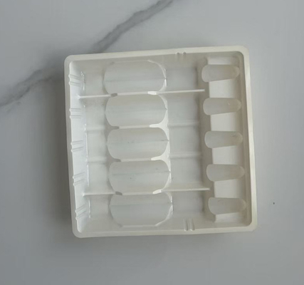 10 ml ampul için plastik tepside mevcuttur.